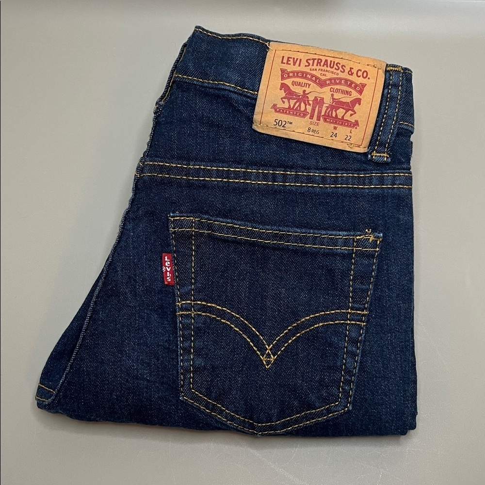 Levi’s 502 Regular Taper Jean Dark Wash Size 8 Reg
